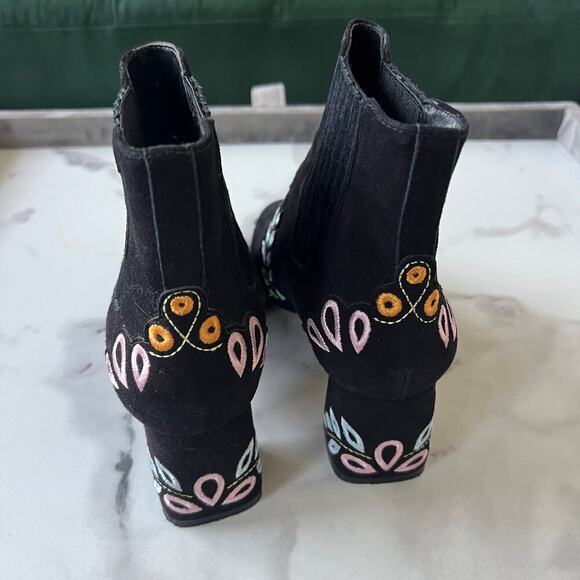 Sophia Webster Liliana Black Suede Embroidered Booties Size 38.5 - Picture 6 of 9